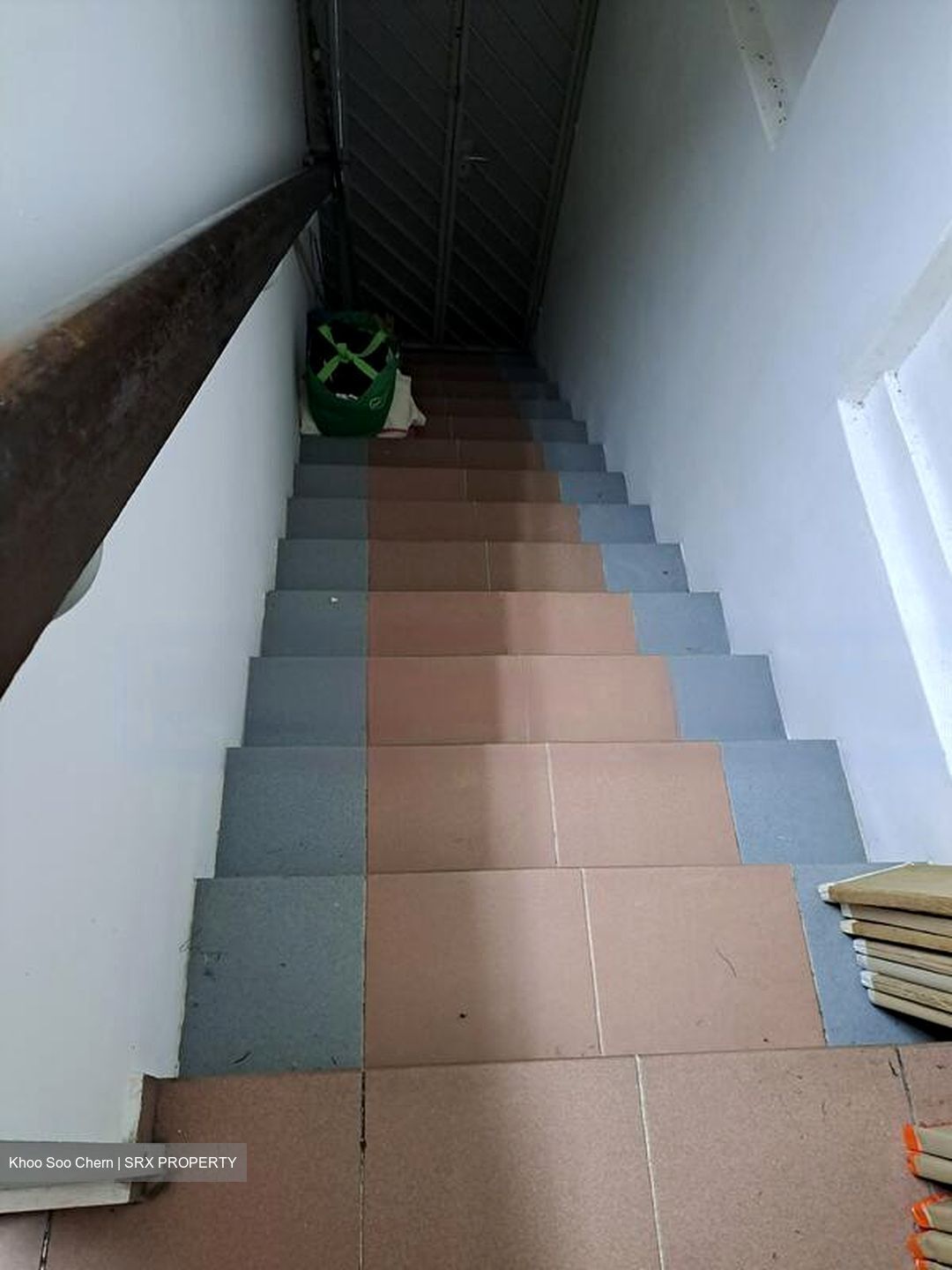Serangoon Central Drive (D19), Retail #458764531